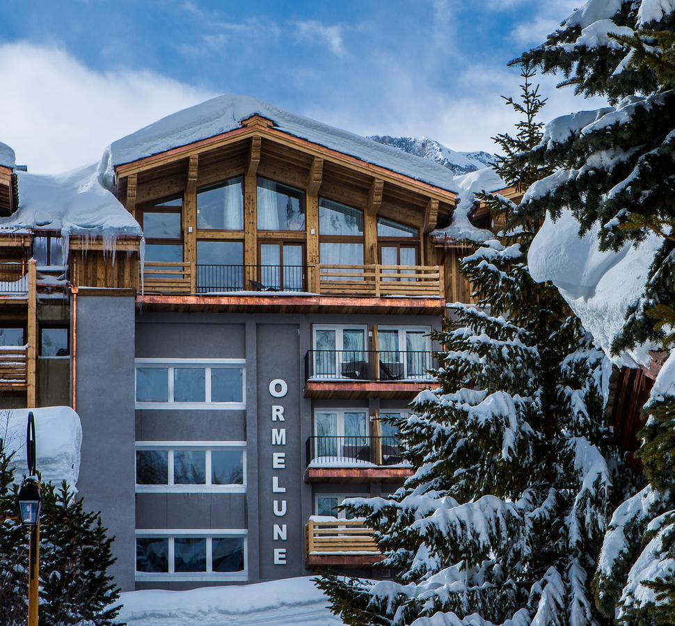 ホテル オーメルン Val-dʼIsère エクステリア 写真