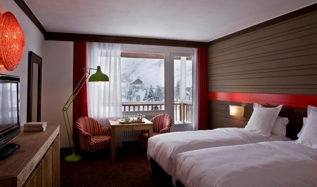 ホテル オーメルン Val-dʼIsère 部屋 写真